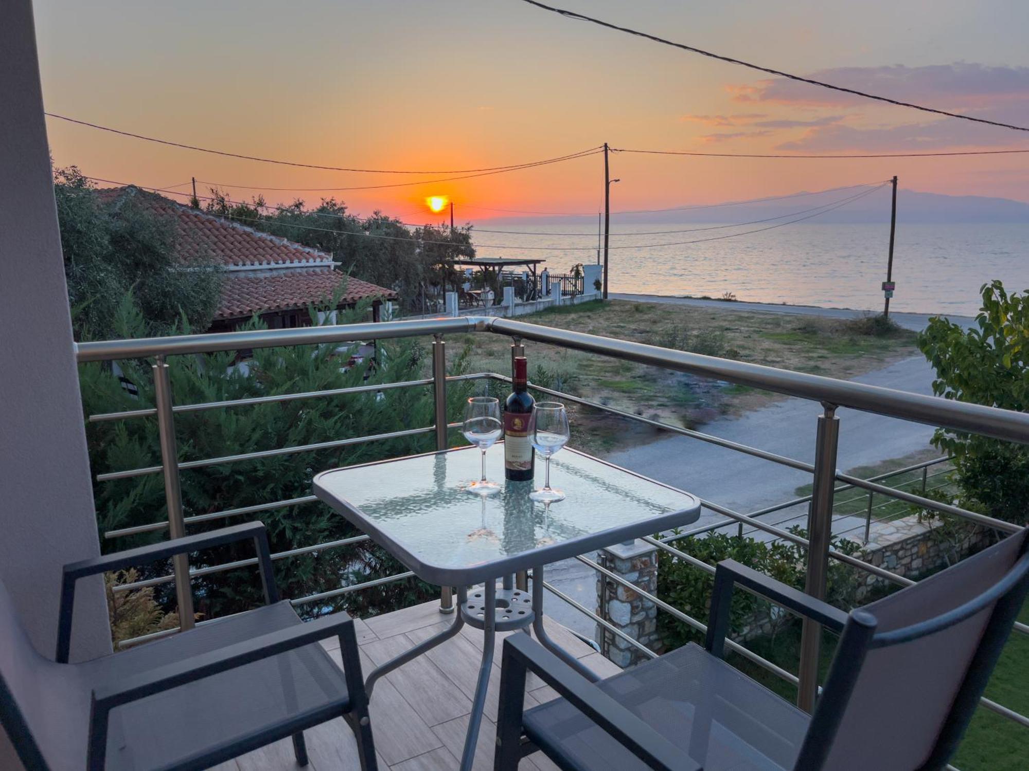 Yalos Beach Maisonettes Skala Sotiros Esterno foto